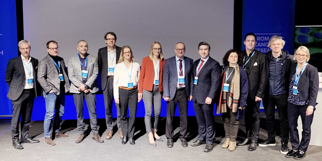 The speakers, chairpersons, introducers and organizers of Cancer Crosslinks 2020