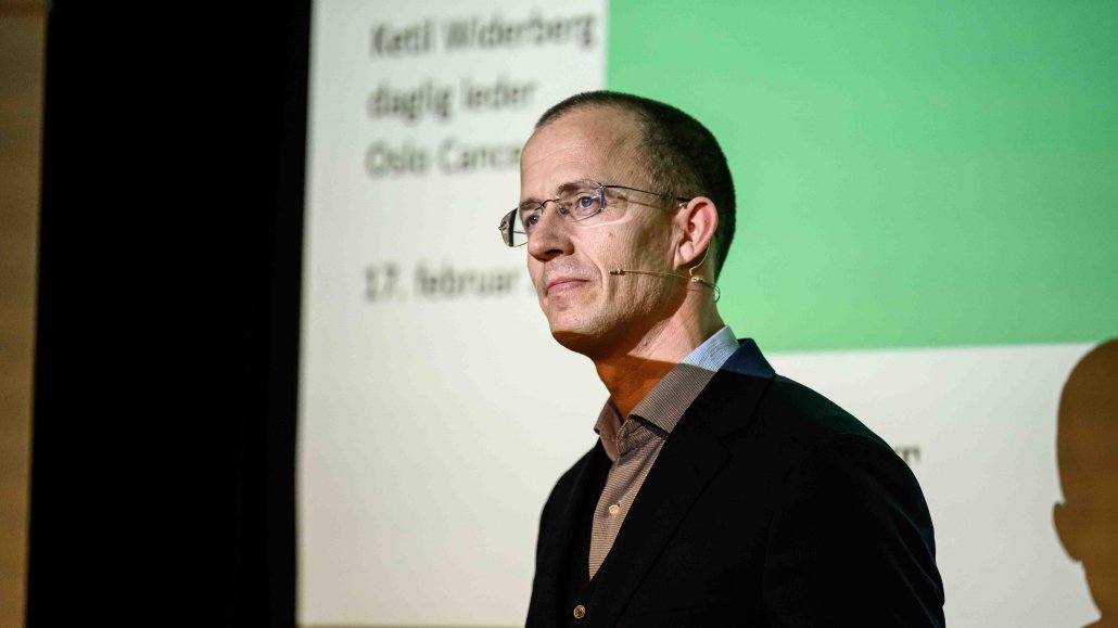 Ketil Widerberg speaking at the opening. Photo: UiO/Fartein Rudjord